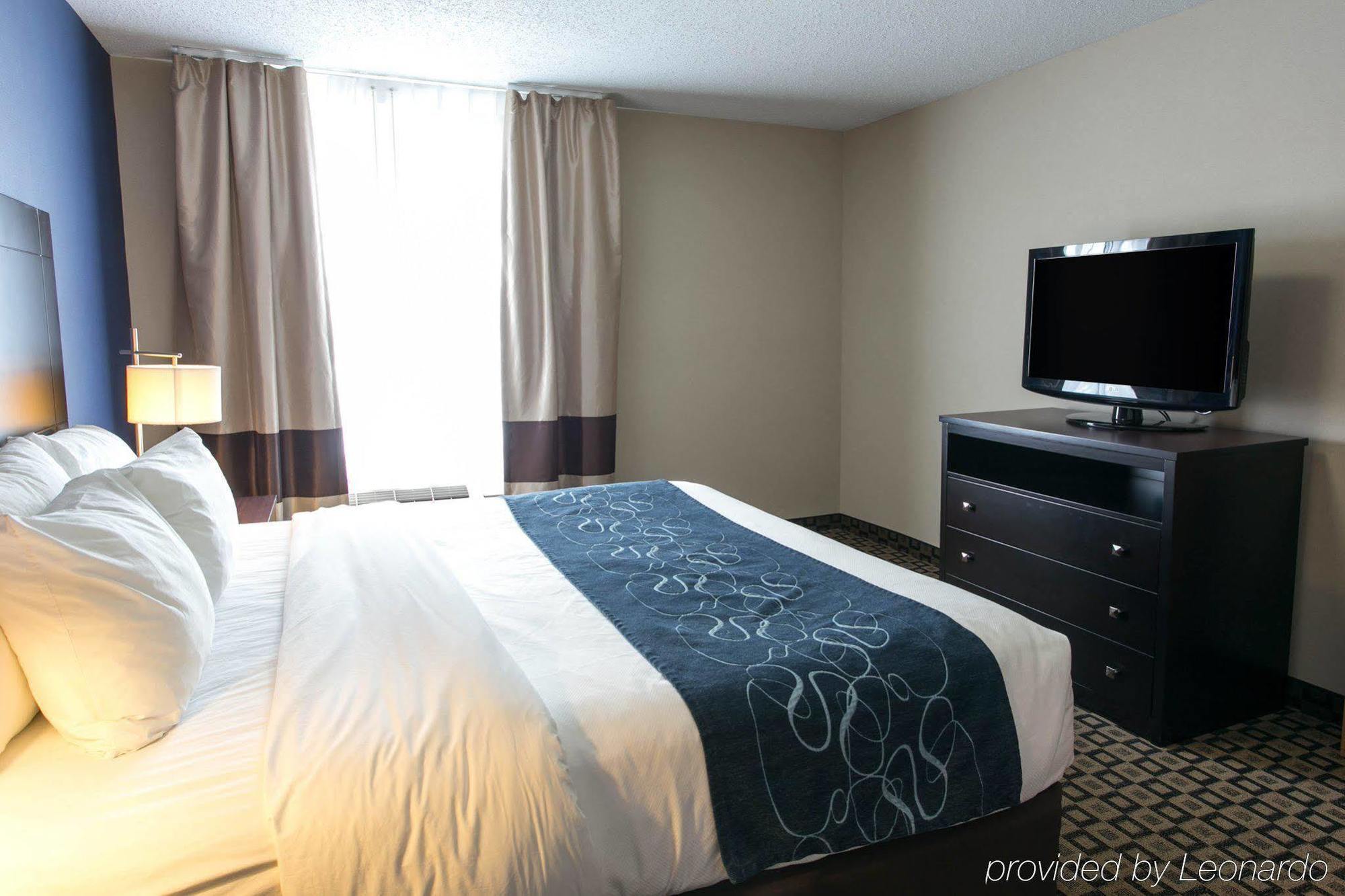 Comfort Suites Benton Harbor - St Joseph Екстер'єр фото
