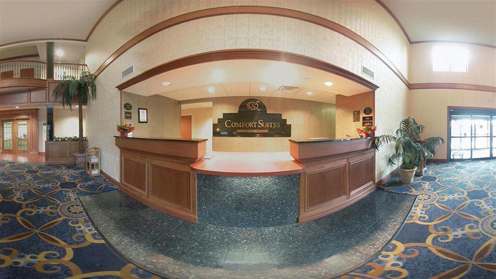Comfort Suites Benton Harbor - St Joseph Екстер'єр фото